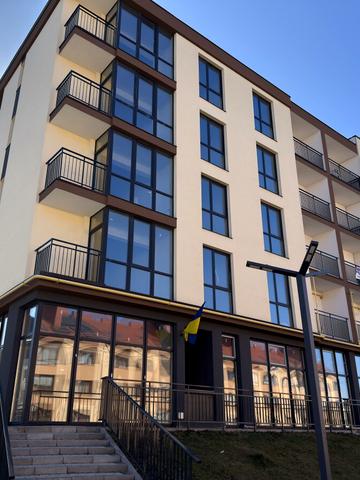 Героїв Крут вул., 10