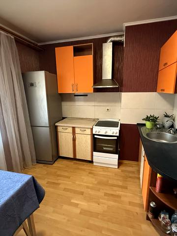 Миколи Закревського вул., 97