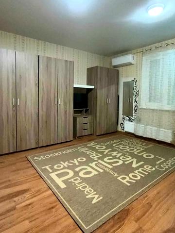 Чубинського вул., 8-А