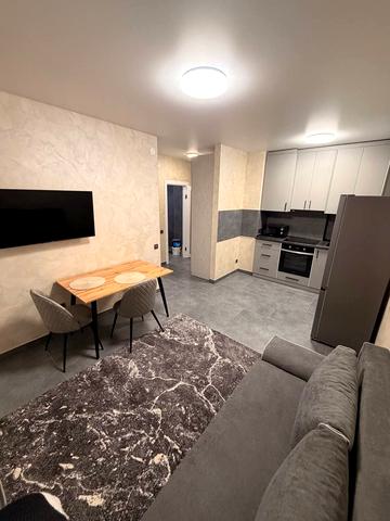 Кавказька вул., 32-Б