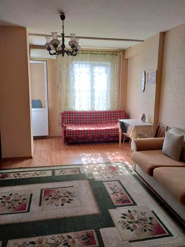 Академіка Сахарова вул., 34