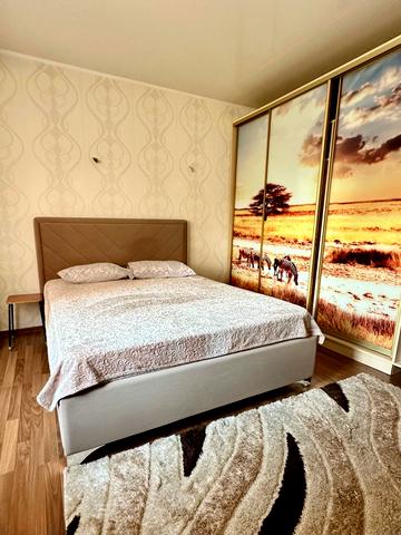 Пастера вул., 21