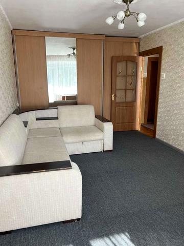 Василя Симоненка вул. (), 1