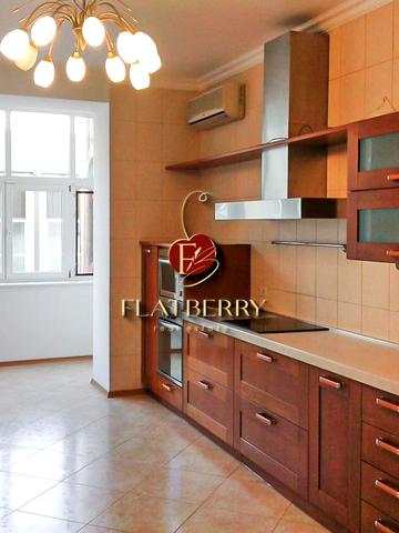 Паторжинського вул., 14