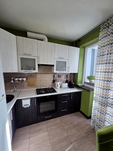 Домобудівельна вул., 13