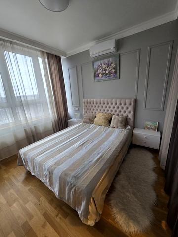 Рея Бредбері вул., 2