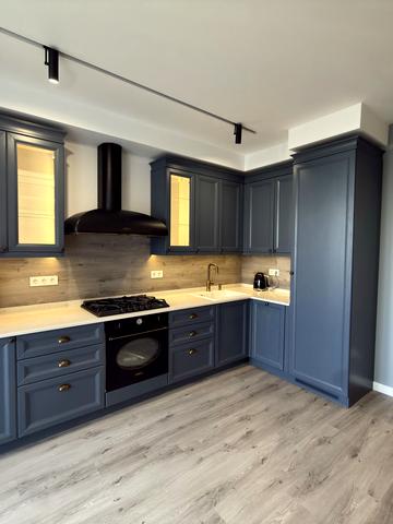 Івана Пулюя вул., 40/11