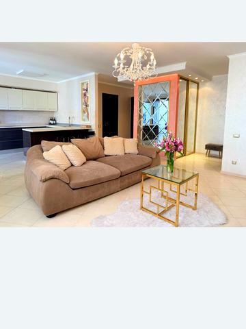 Кленова вул., 2а