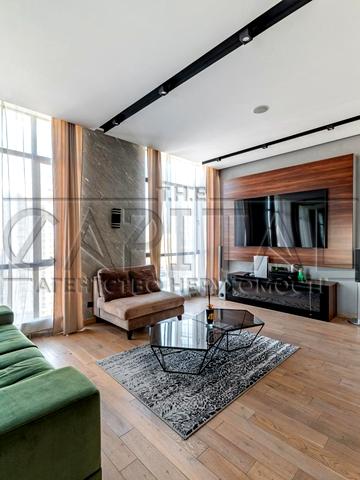 Деміївська вул., 33