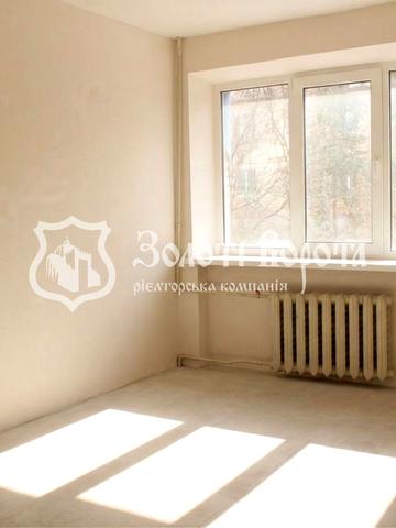 Євгена Харченка вул. (Леніна), 12