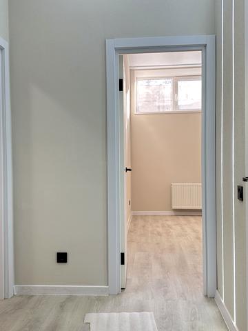 Остромирська вул., 49-Г