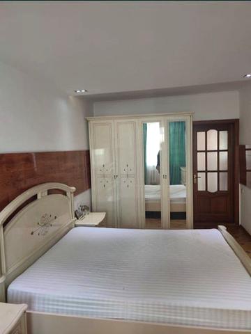 Леонтовича вул. (Бєлінського), 6