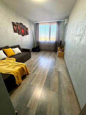 Європейського Союзу просп. (Правди), 41-Д