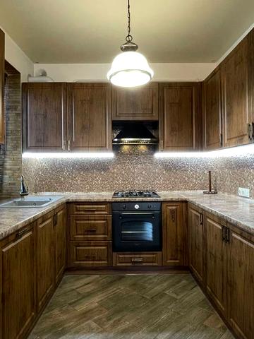 Окружна вул., 77