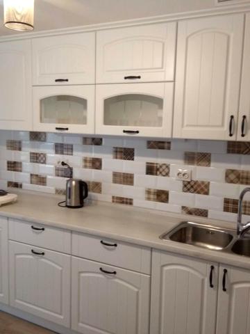 Сергія Данченка вул., 18