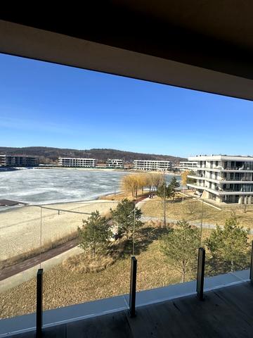 Паркова вул., 15