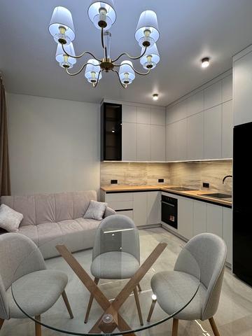 Миколи Бобяка вул., 1-Б