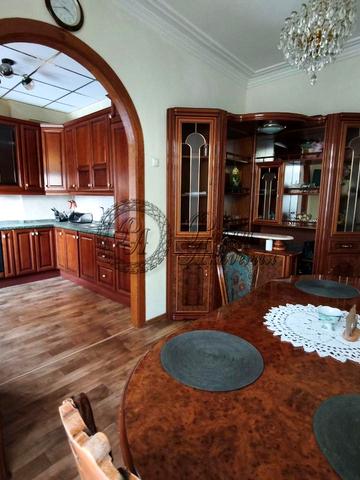 Хрещатик вул. (Kreschatic), 21