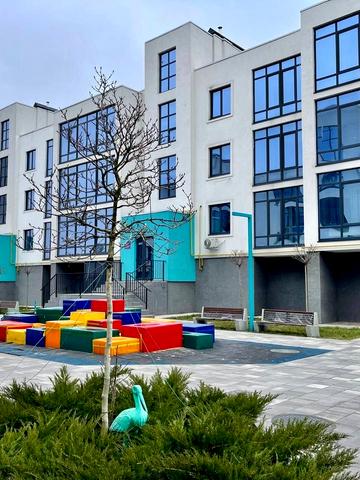 Патріотів вул., (Будинок 7)