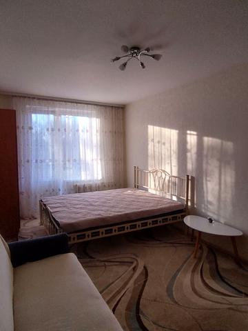 Торгова вул., 1Б