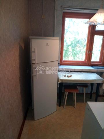 Кримська вул., 6а