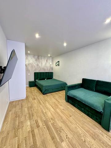 Українська вул., 55