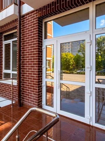 Дмитра Луценка вул., 2-В