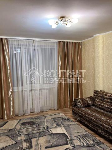 Ювілейний просп. (), 61Д