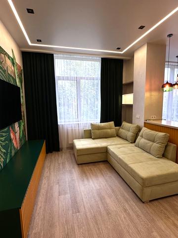 Кулишівська вул. (Сергія Лазо), 26