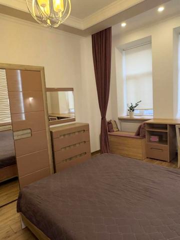 Марка Вовчка вул., 22