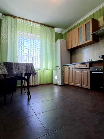 Олени Пчілки вул., 4