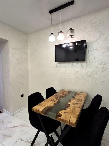 Камянецька вул., 145-А