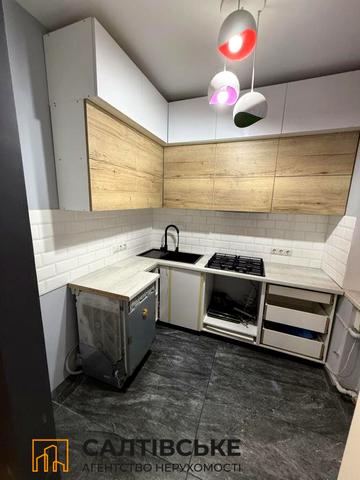 Олега Гуцола пров., 31