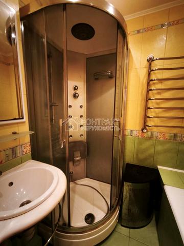 Ахсарова вул., 1