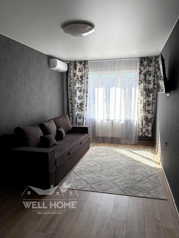 Металургів вул., 35