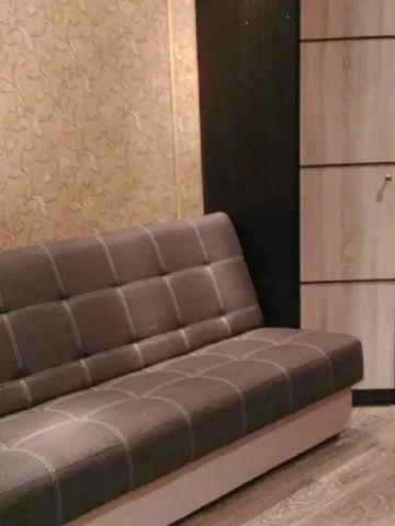 Івана Пулюя вул., 15