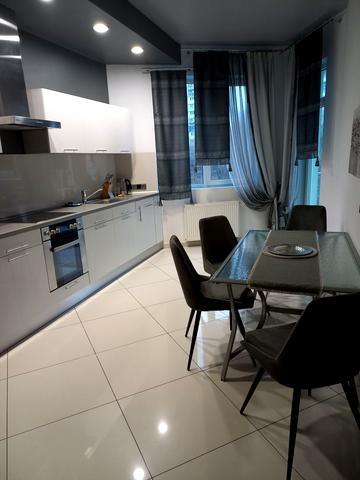 Генерала Шаповала вул. (Механізаторів), 2