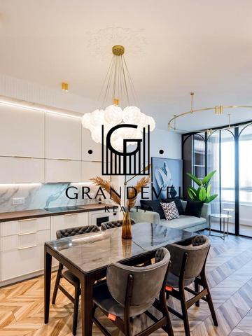 Віктора Некрасова вул. (Північно-Сирецька), 8