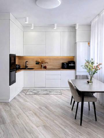 Драгоманова вул., 10