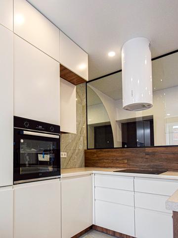 Весела вул., 35