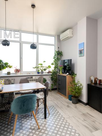 Нагірна вул., 16/18