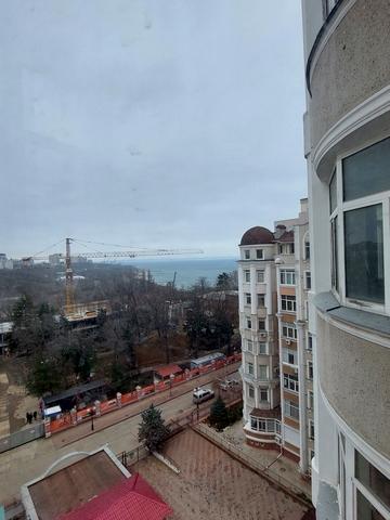 Каркашадзе пров. (Цегляний), 7