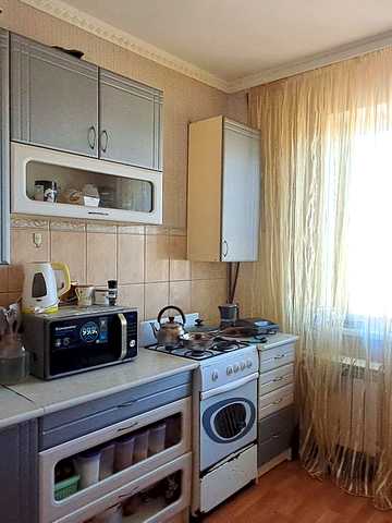 Героїв Крут вул. (Черепіна), 38