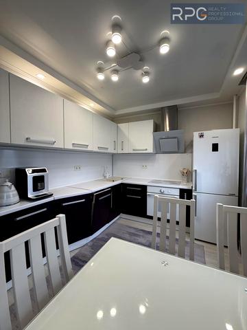 Академіка Заболотного вул., 116