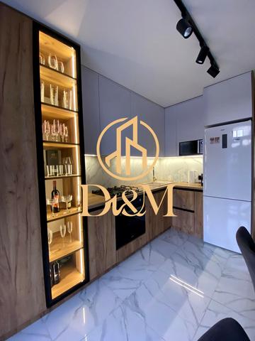 Нова Виноградна вул., 6