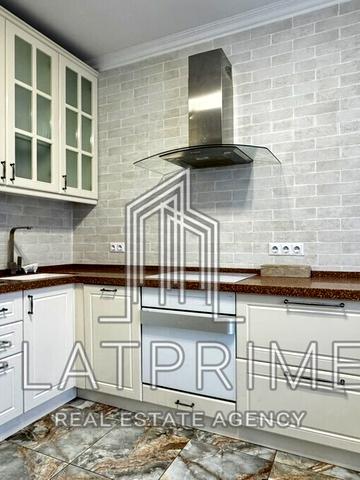 Гетьманська вул. (Майкопська), 1-А