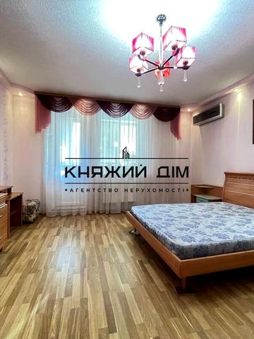 Голосіївська вул., 13-А