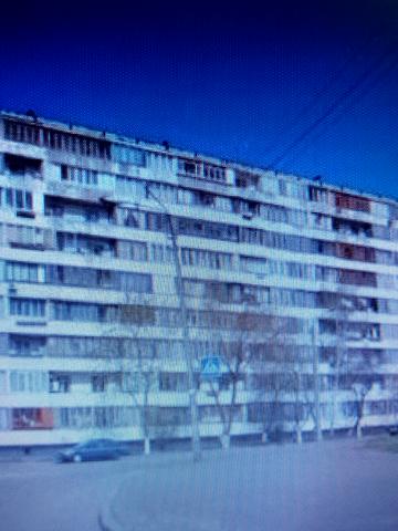 Борщагівська вул., 2