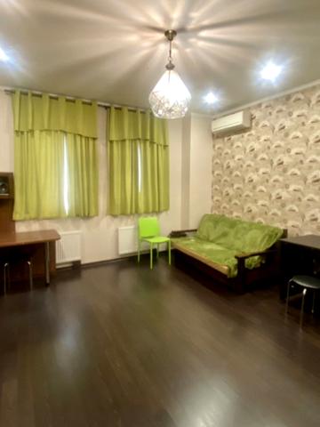 Миколи Міхновського бульв. (Дружби народів), 14-16