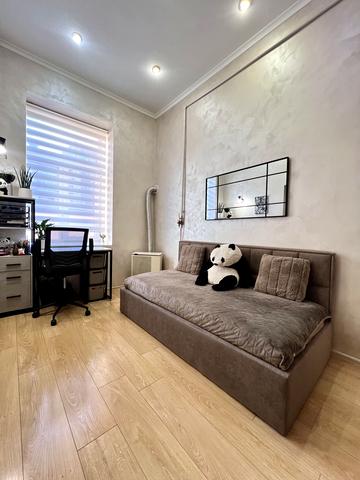 Котлярська вул., 5